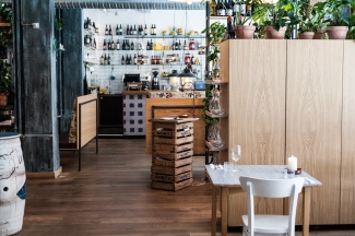 Custom restaurant
